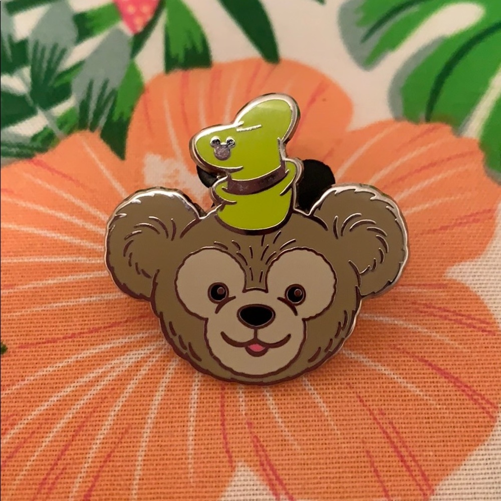 Duffy Wearing Goofy Hat Disney Trading Pin